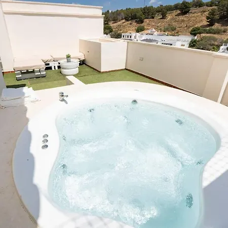 Adosado Jacuzzi Urb La Canada